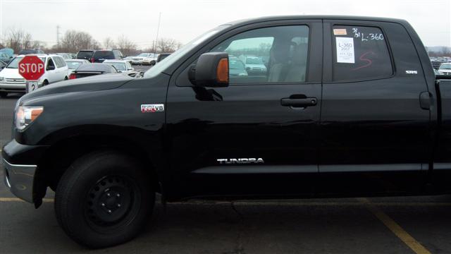 Used - Toyota Tundra SR5 Double Cab 4WD Truck for sale in Staten Island NY