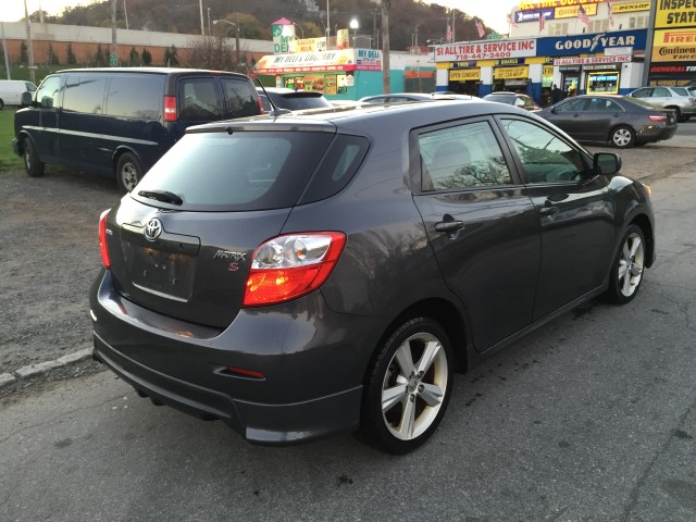 cheap used toyota matrix #4