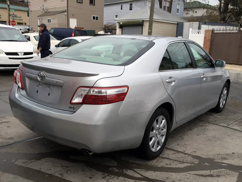Used - Toyota Camry Hybrid SEDAN 4-DR for sale in Staten Island NY
