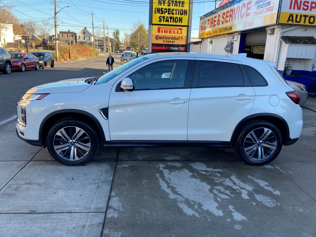 Used - Mitsubishi Outlander Sport SE AWD Wagon for sale in Staten Island NY