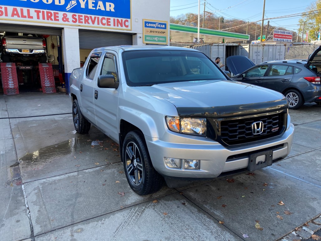 Used - Honda Ridgeline Sport 4x4 Crew Cab Pickup Truck for sale in Staten Island NY