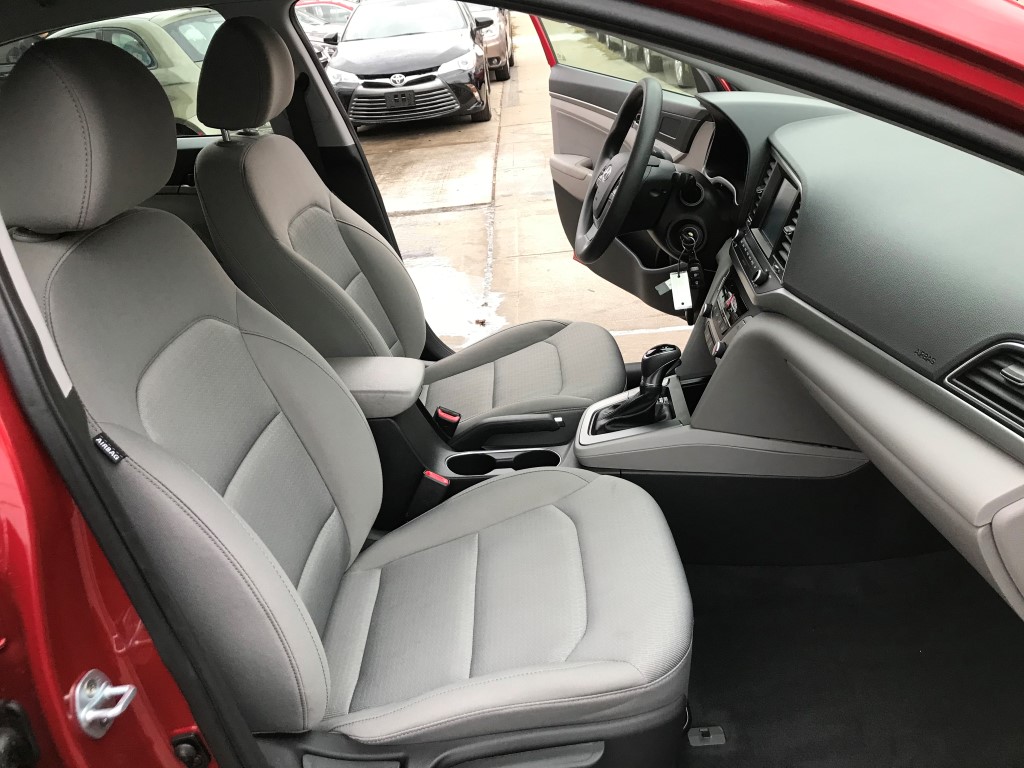 Used - Hyundai Elantra SE Sedan for sale in Staten Island NY