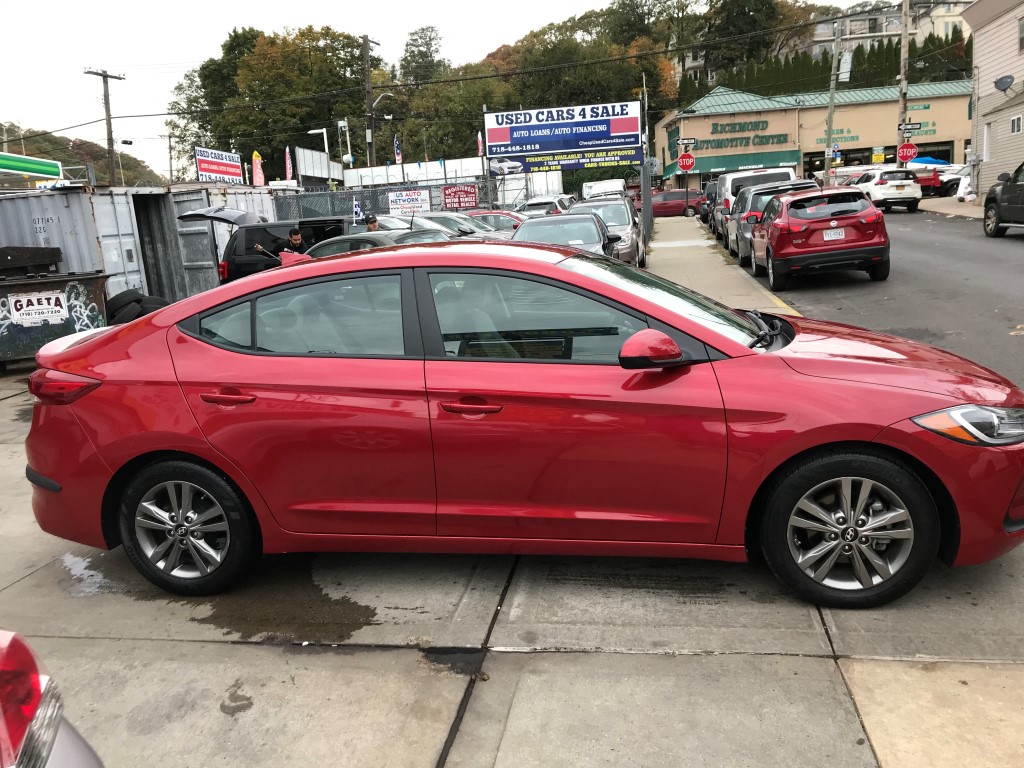 Used - Hyundai Elantra SE Sedan for sale in Staten Island NY