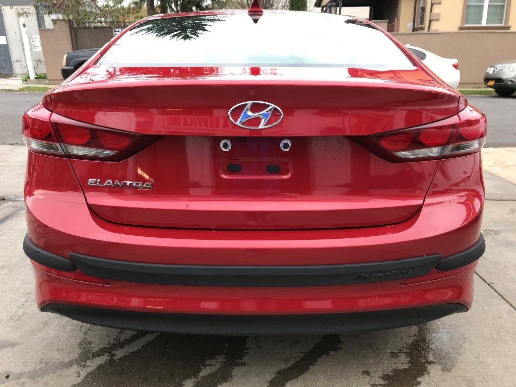 Used - Hyundai Elantra SE Sedan for sale in Staten Island NY