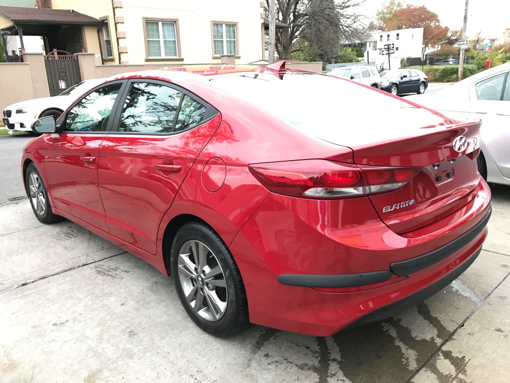 Used - Hyundai Elantra SE Sedan for sale in Staten Island NY