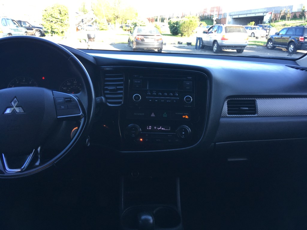 Used - Mitsubishi Outlander ES SUV for sale in Staten Island NY