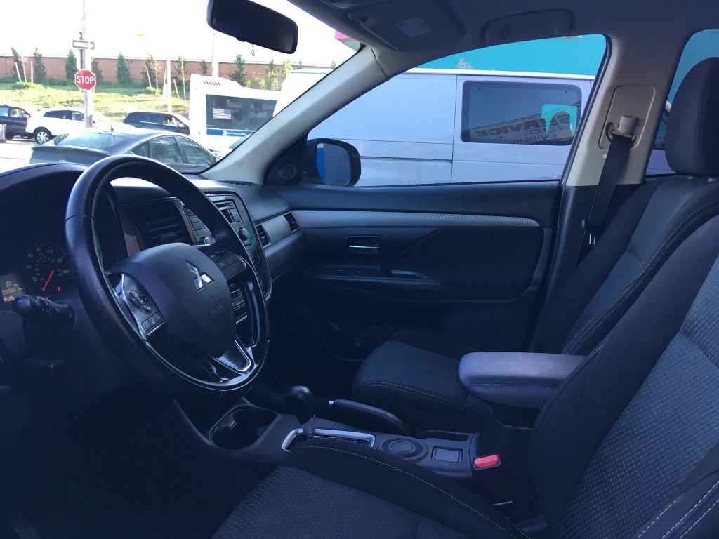 Used - Mitsubishi Outlander ES SUV for sale in Staten Island NY