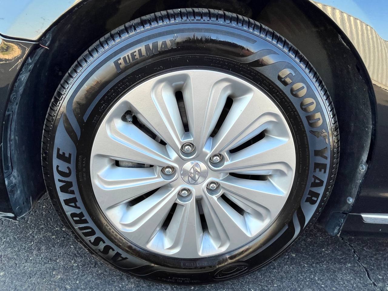 Used - Hyundai Sonata Hybrid SE Sedan for sale in Staten Island NY