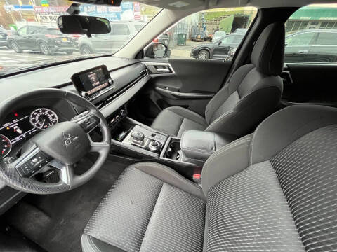 Used - Mitsubishi Outlander ES SUV for sale in Staten Island NY