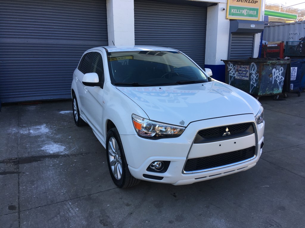 Used - Mitsubishi Outlander Sport SE AWD SUV for sale in Staten Island NY