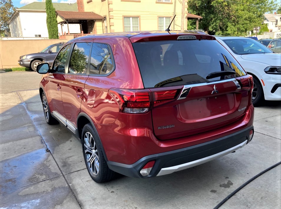 Used - Mitsubishi Outlander ES AWD SUV for sale in Staten Island NY