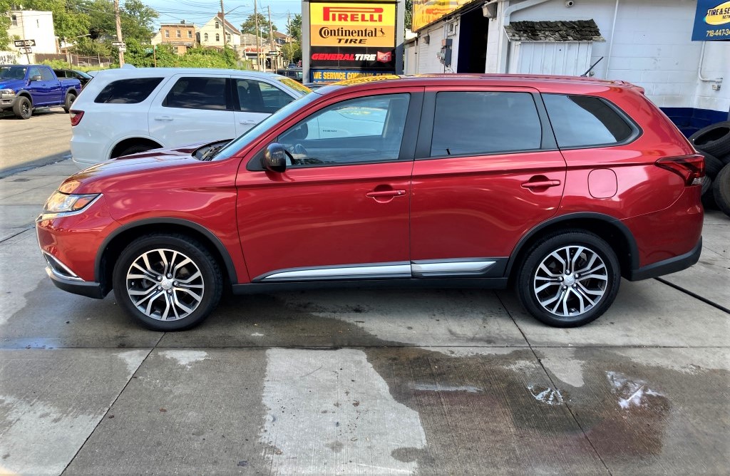 Used - Mitsubishi Outlander ES AWD SUV for sale in Staten Island NY