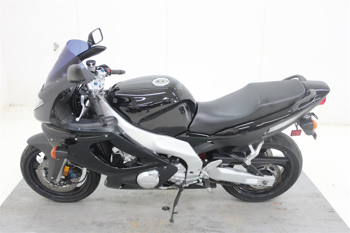 2000 Yamaha YZF600R motorcycle for sale in Brooklyn, NY