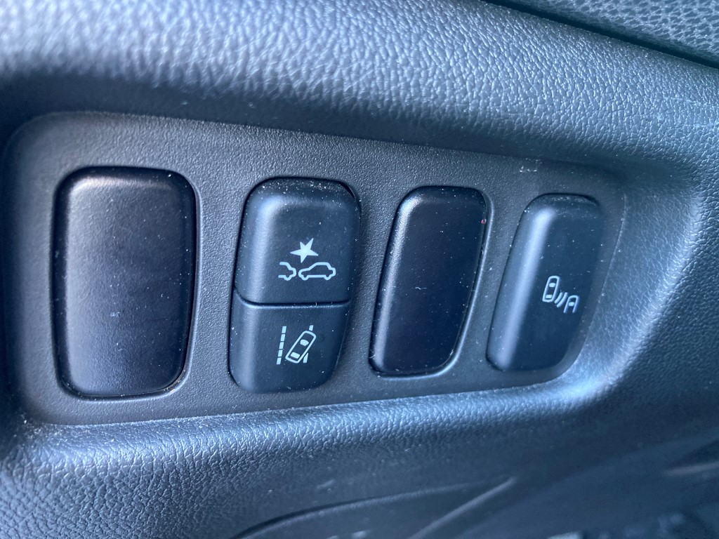 Used - Mitsubishi Outlander Sport SE AWD Wagon for sale in Staten Island NY