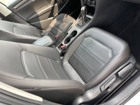 Used - Volkswagen Passat SEDAN for sale in Staten Island NY
