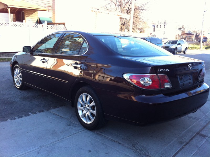 Used - Lexus ES300 Sedan for sale in Staten Island NY