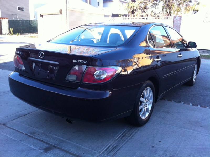 Used - Lexus ES300 Sedan for sale in Staten Island NY