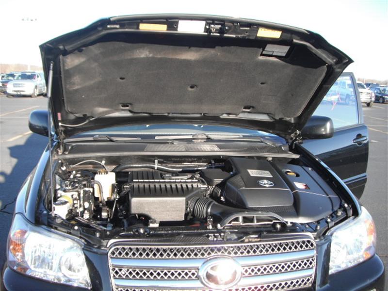 Used - Toyota Highlander Hybrid Limited Sport Utility for sale in Staten Island NY