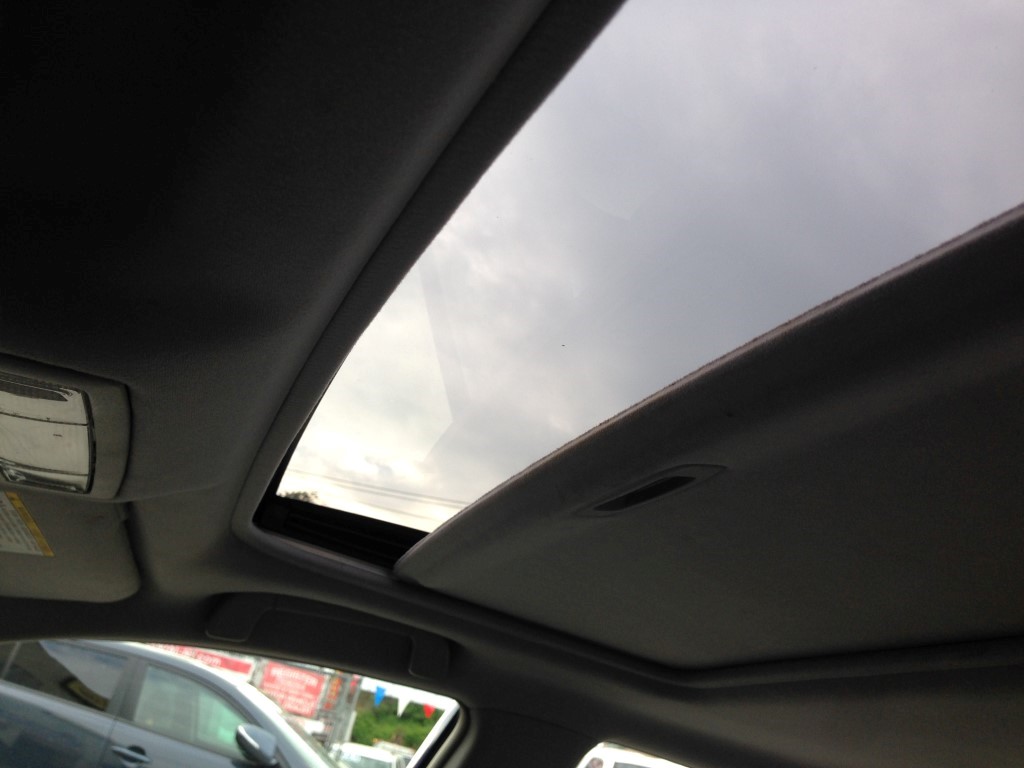 Used - Toyota Camry Hybrid SEDAN 4-DR for sale in Staten Island NY