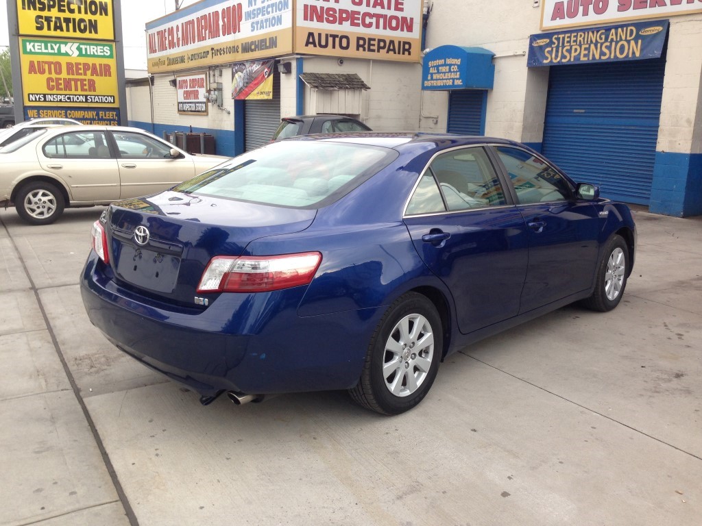 Used - Toyota Camry Hybrid SEDAN 4-DR for sale in Staten Island NY
