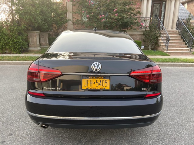 Used - Volkswagen Passat SE Sedan for sale in Staten Island NY