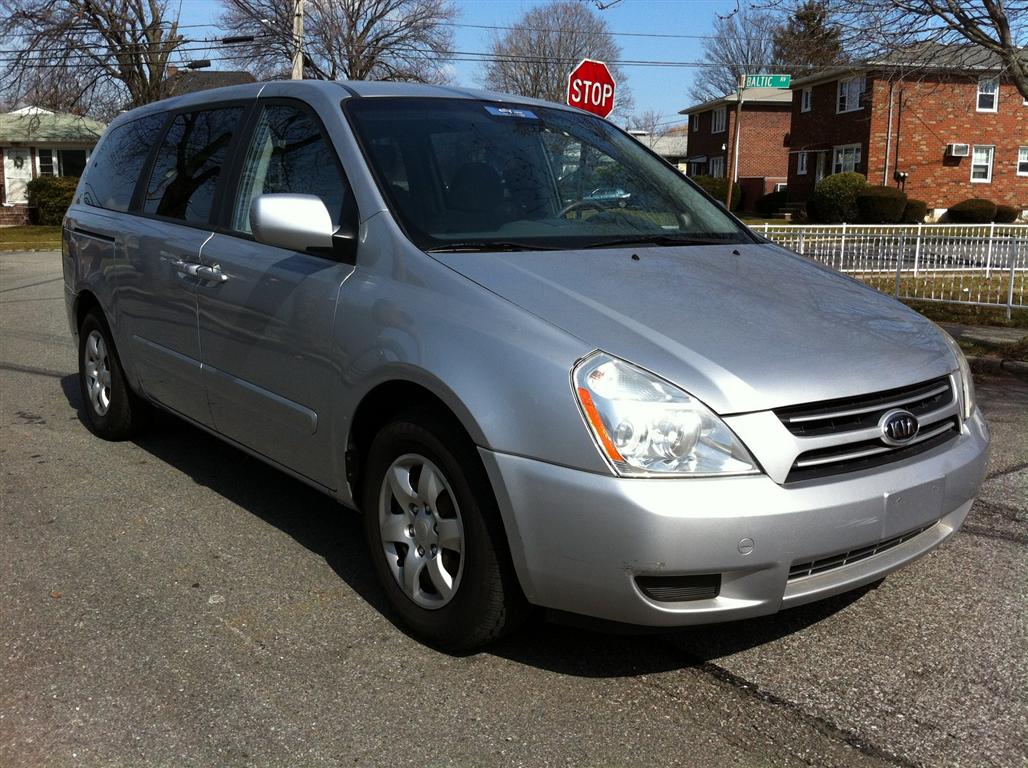 Used - Kia Sedona LX MiniVan for sale in Staten Island NY