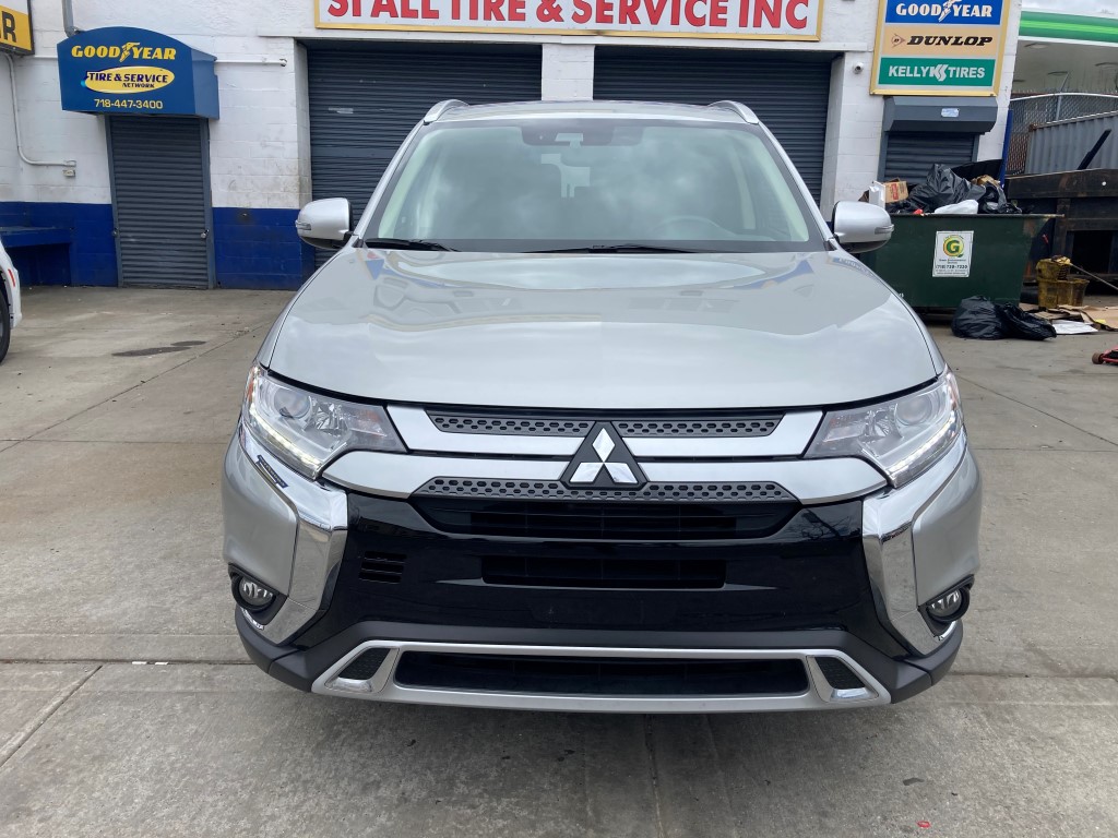 Used - Mitsubishi Outlander SEL AWD SUV for sale in Staten Island NY