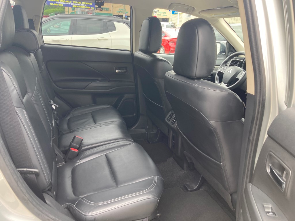 Used - Mitsubishi Outlander SEL AWD SUV for sale in Staten Island NY