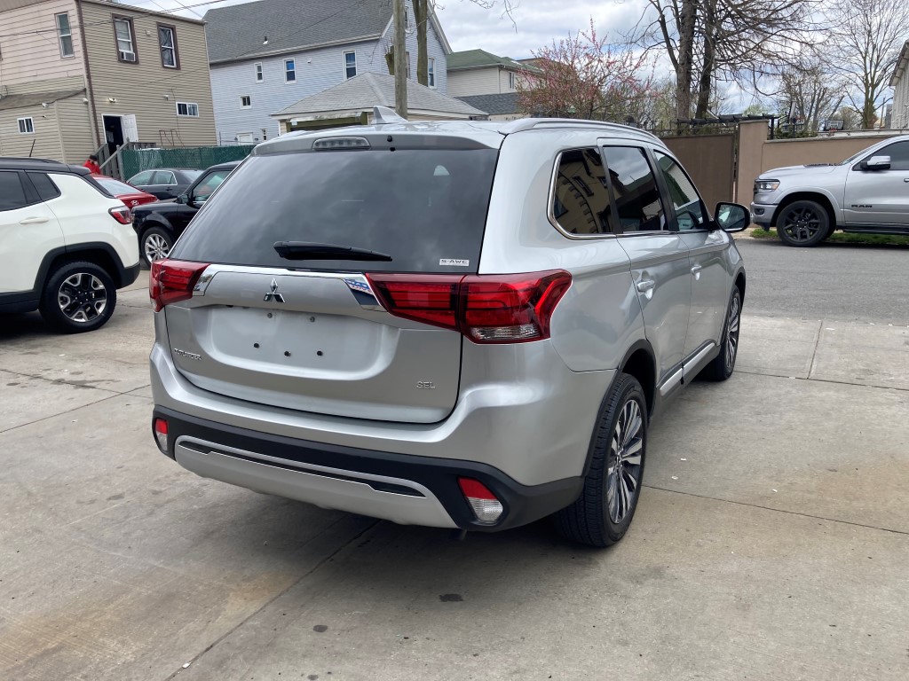Used - Mitsubishi Outlander SEL AWD SUV for sale in Staten Island NY
