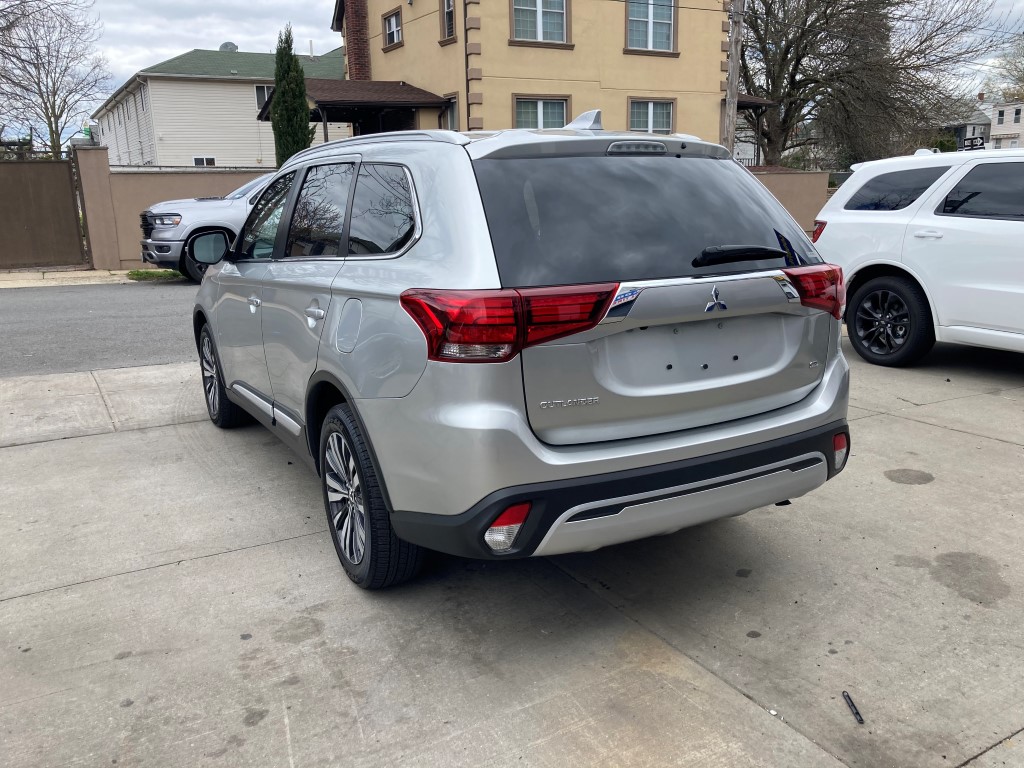 Used - Mitsubishi Outlander SEL AWD SUV for sale in Staten Island NY