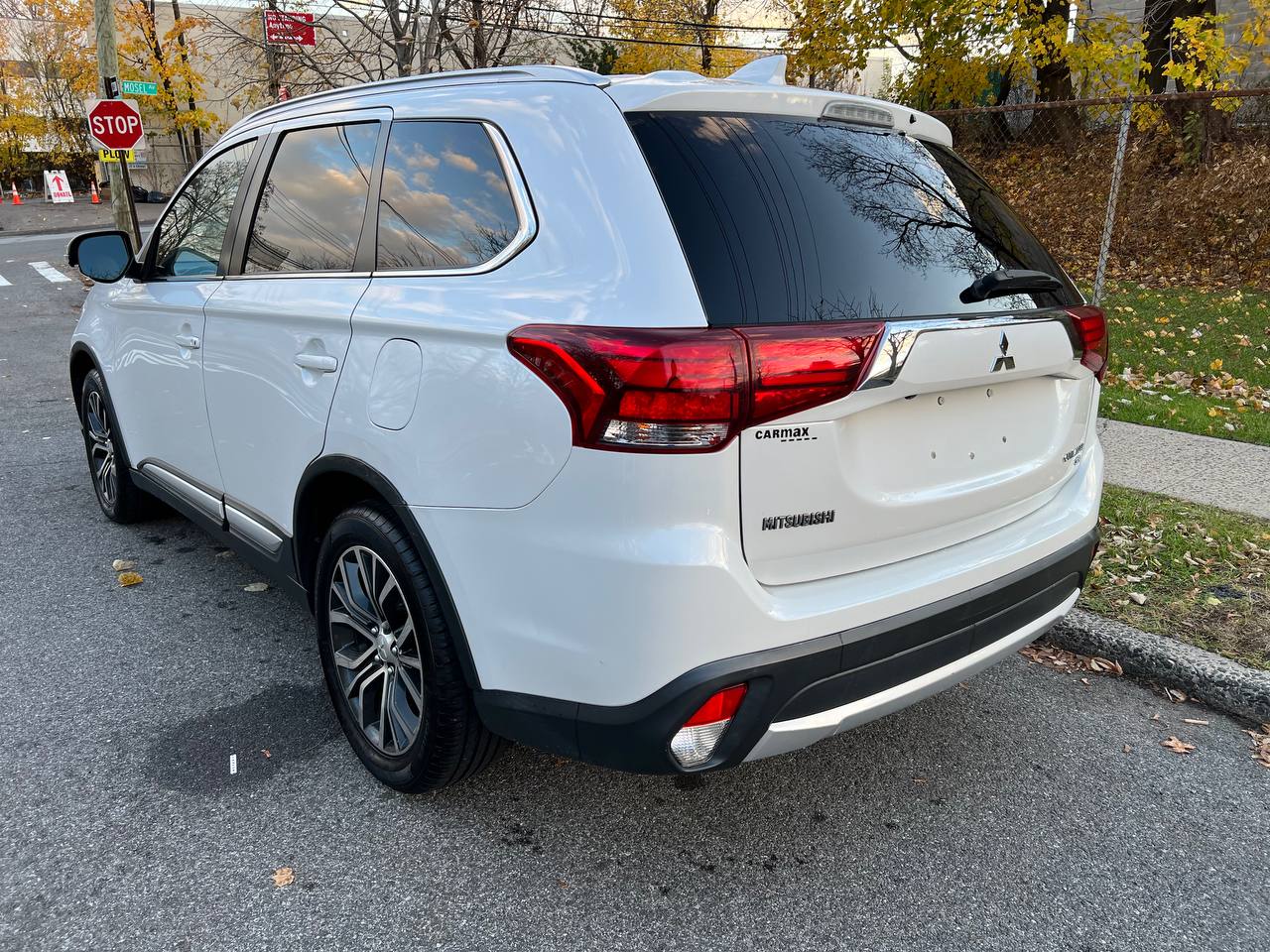 Used - Mitsubishi Outlander SEL SUV for sale in Staten Island NY