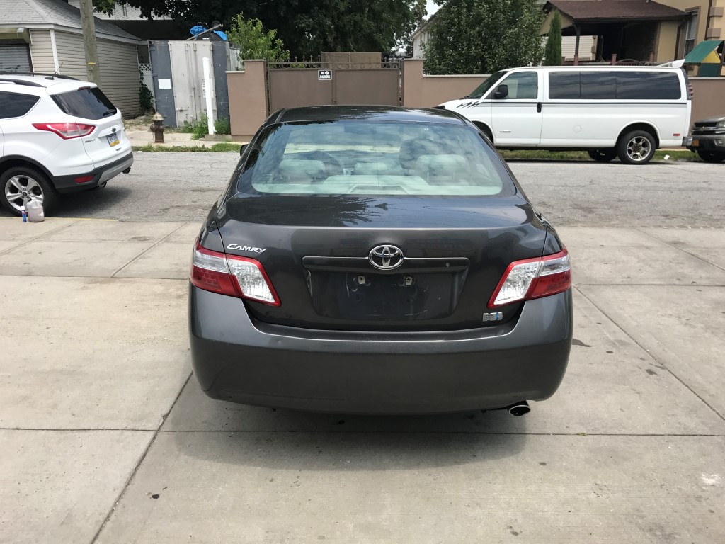 Used - Toyota Camry XLE Sedan for sale in Staten Island NY