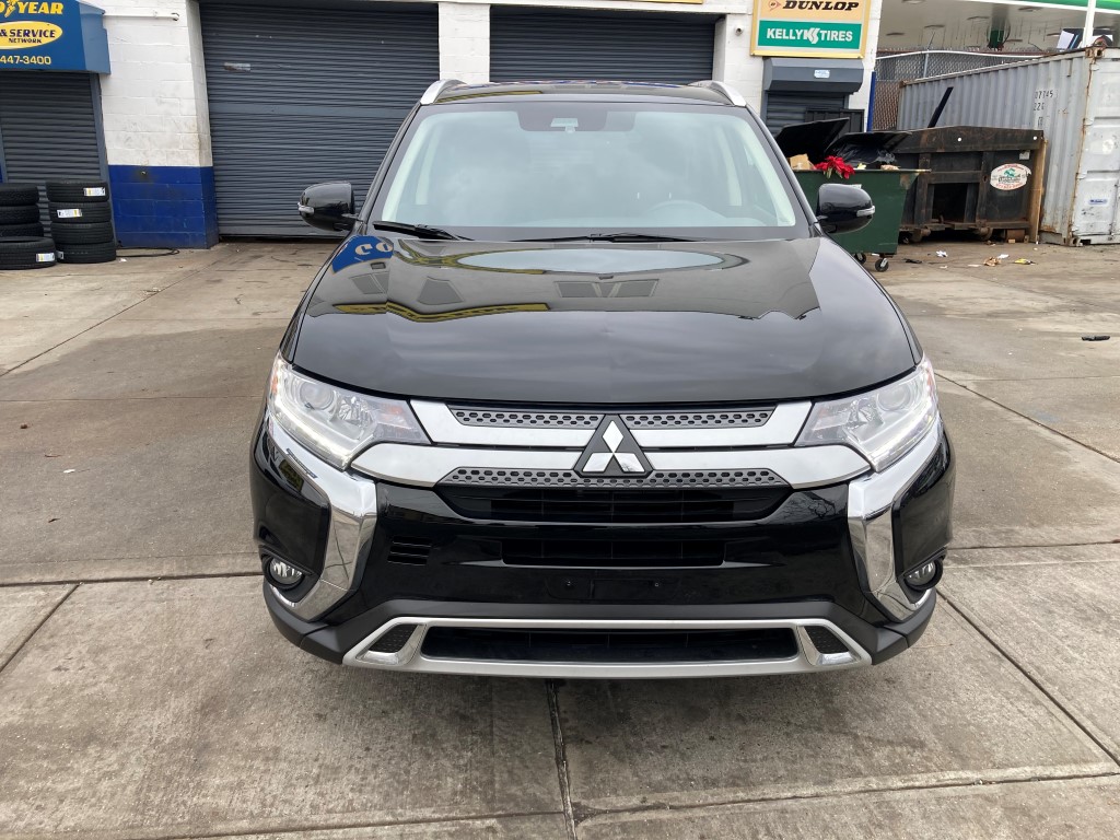 Used - Mitsubishi Outlander SEL AWD SUV for sale in Staten Island NY