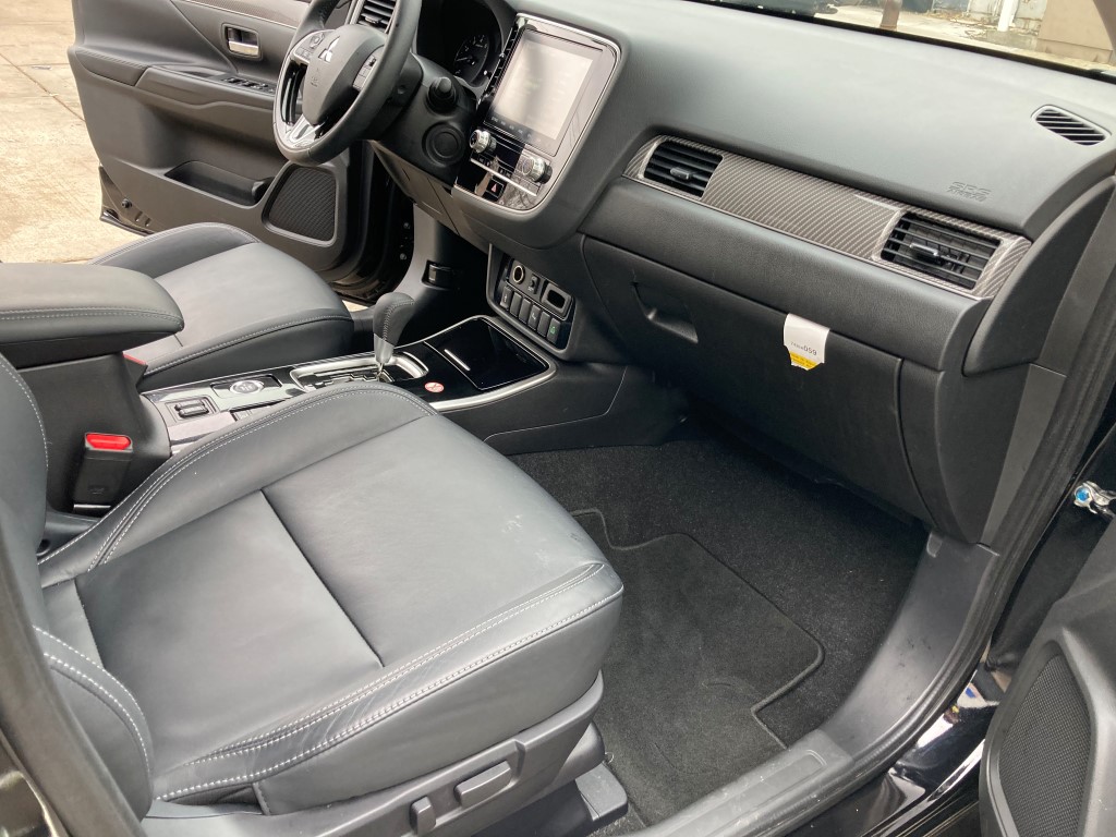 Used - Mitsubishi Outlander SEL AWD SUV for sale in Staten Island NY