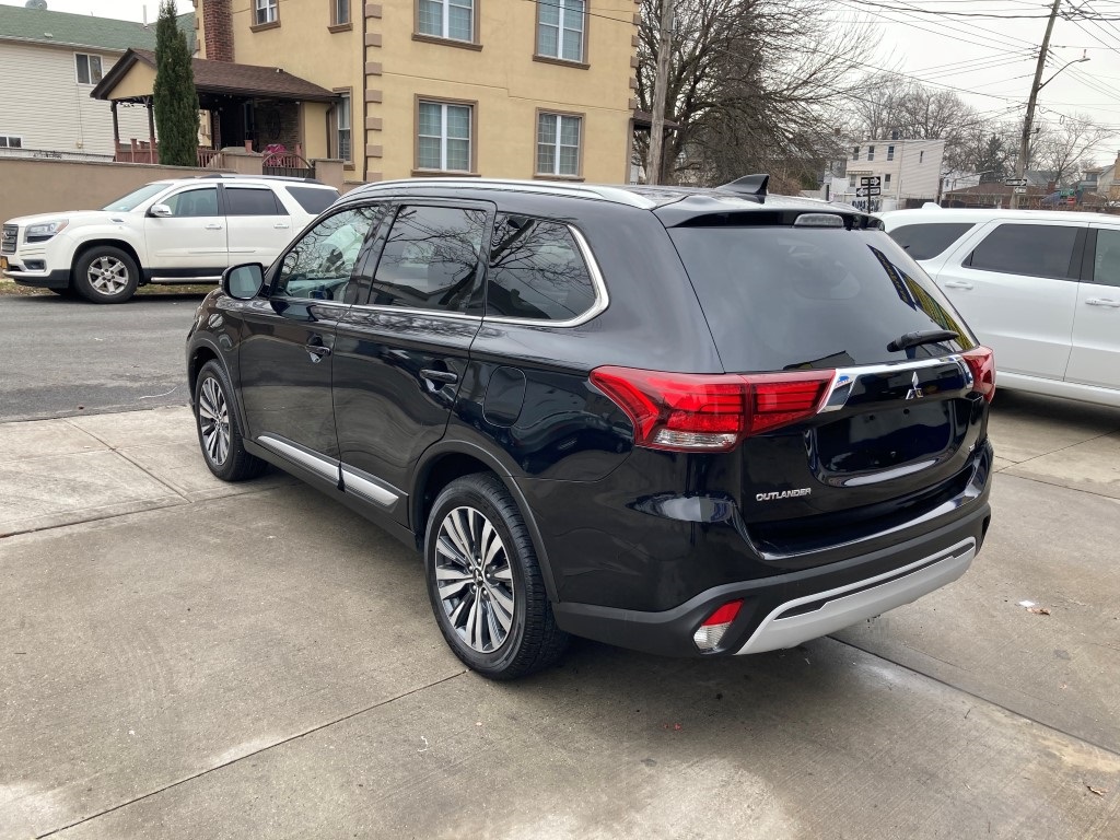 Used - Mitsubishi Outlander SEL AWD SUV for sale in Staten Island NY