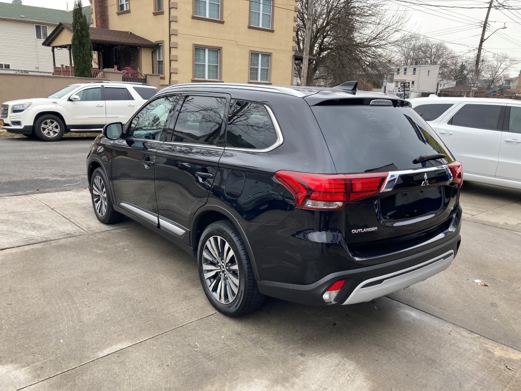 Used - Mitsubishi Outlander SEL AWD SUV for sale in Staten Island NY