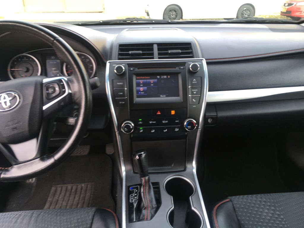 Used - Toyota Camry SE Sedan for sale in Staten Island NY