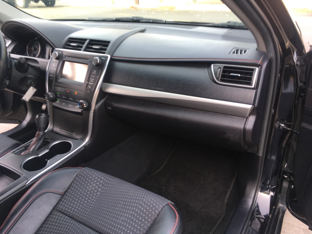 Used - Toyota Camry SE Sedan for sale in Staten Island NY
