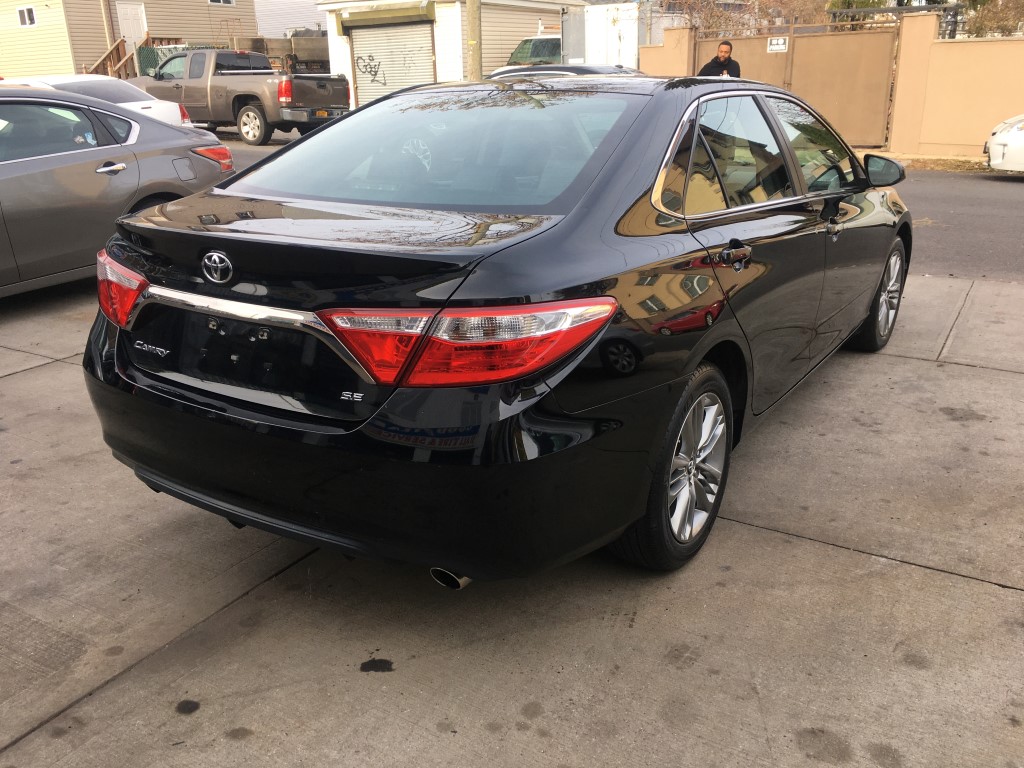 Used - Toyota Camry SE Sedan for sale in Staten Island NY