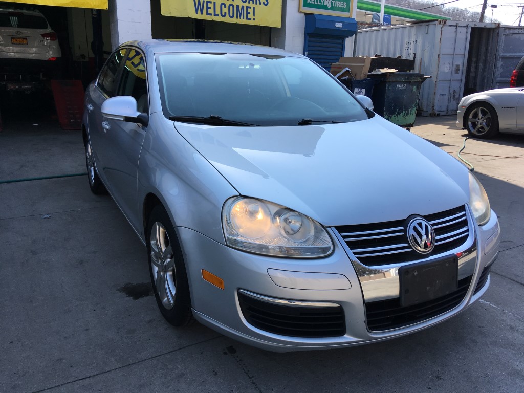 Used - Volkswagen Jetta Sedan for sale in Staten Island NY