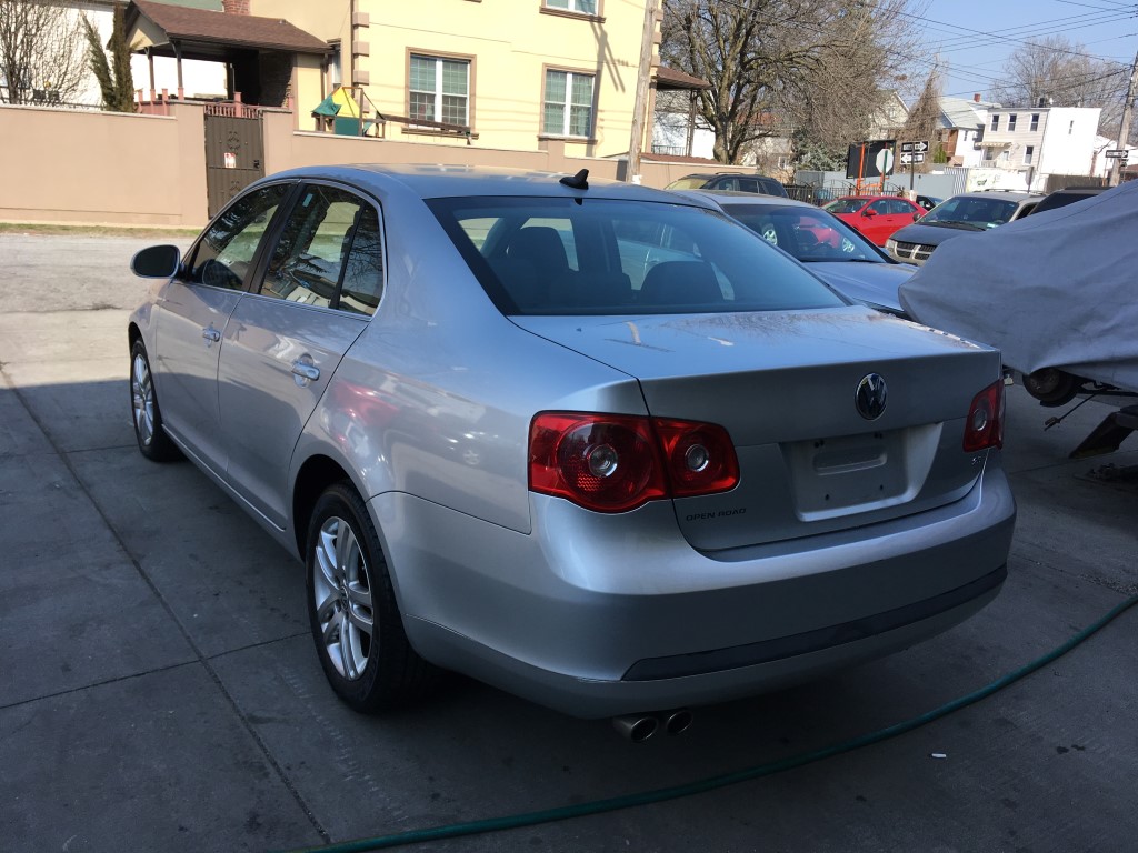 Used - Volkswagen Jetta Sedan for sale in Staten Island NY