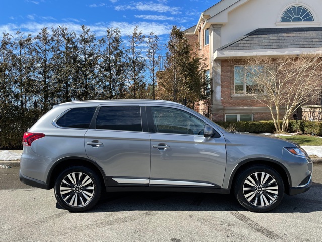 Used - Mitsubishi Outlander SEL AWD SUV for sale in Staten Island NY