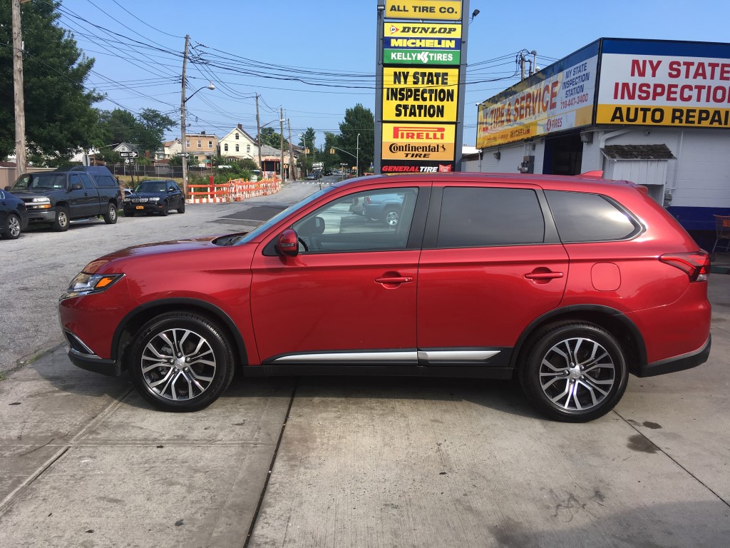 Used - Mitsubishi Outlander SE SUV for sale in Staten Island NY