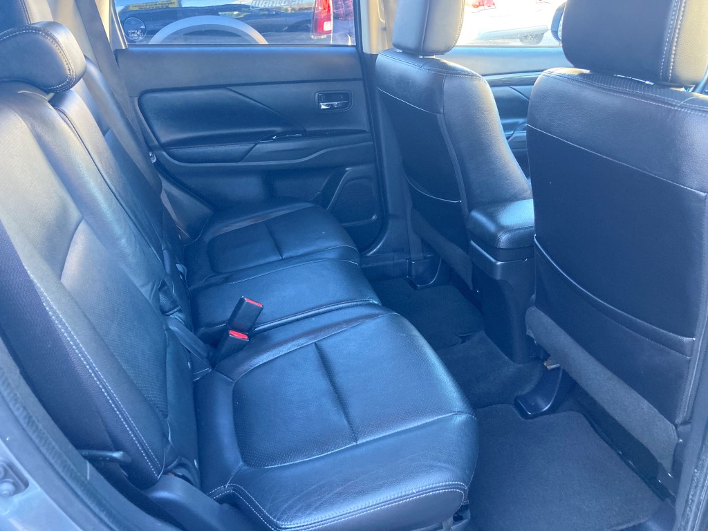 Used - Mitsubishi Outlander SEL SUV for sale in Staten Island NY