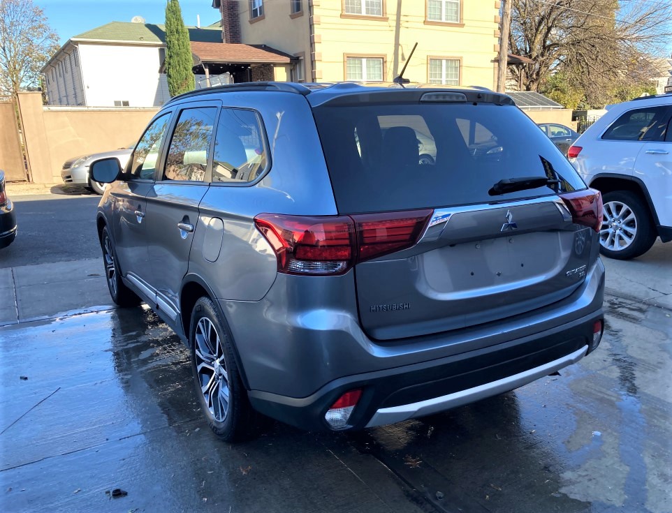 Used - Mitsubishi Outlander SEL SUV for sale in Staten Island NY