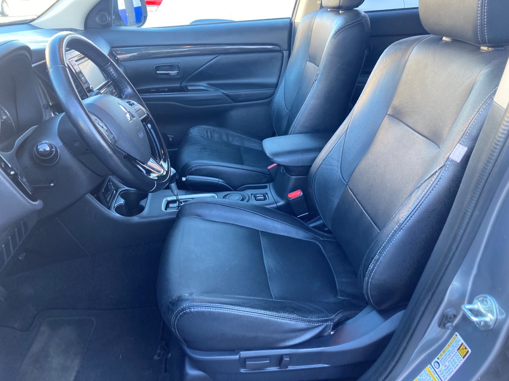 Used - Mitsubishi Outlander SEL SUV for sale in Staten Island NY