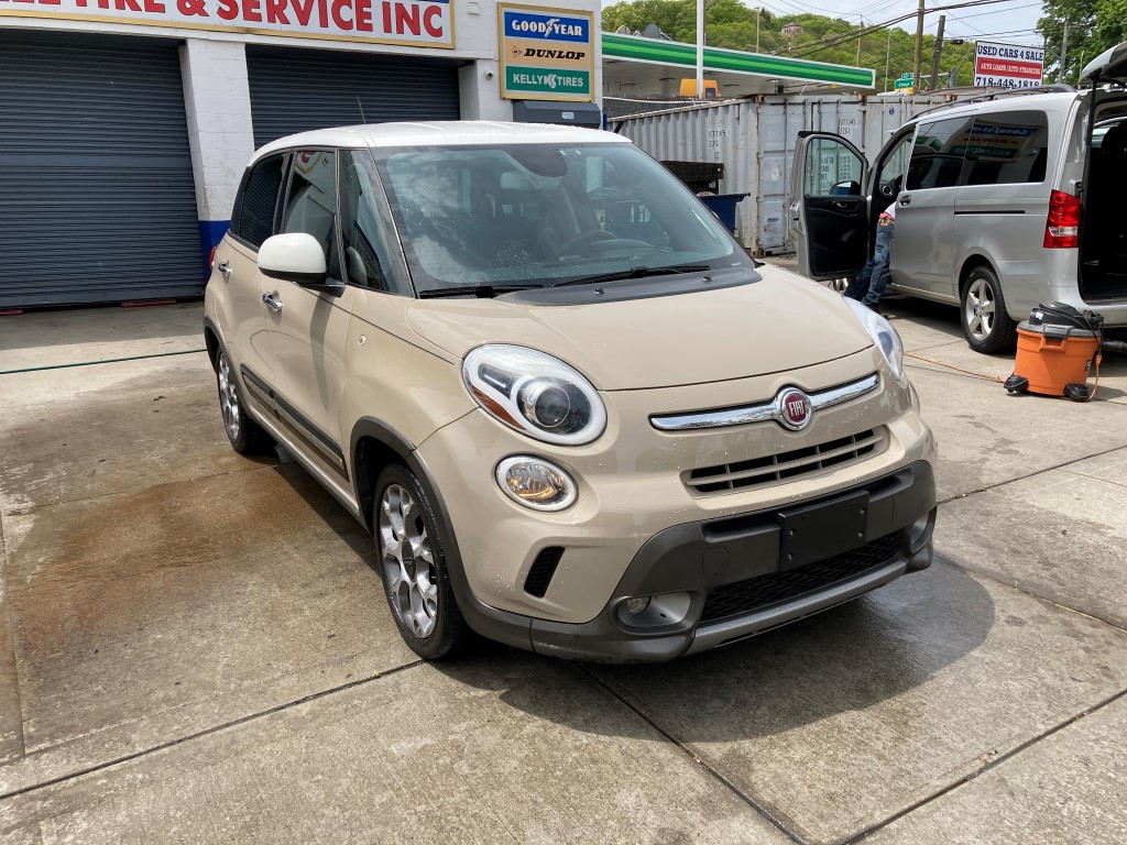 Used - Fiat 500L Trekking Hatchback for sale in Staten Island NY