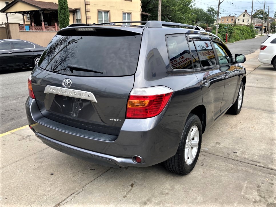 Used - Toyota Highlander SE AWD SUV for sale in Staten Island NY