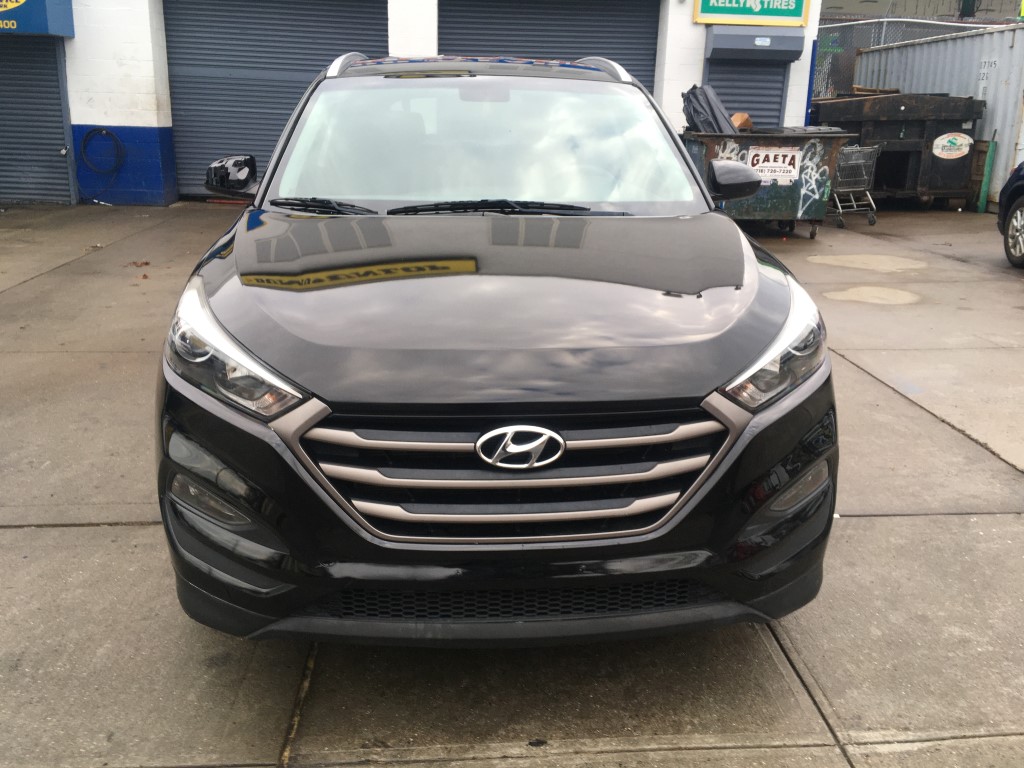 Used - Hyundai Tucson SE AWD SUV for sale in Staten Island NY