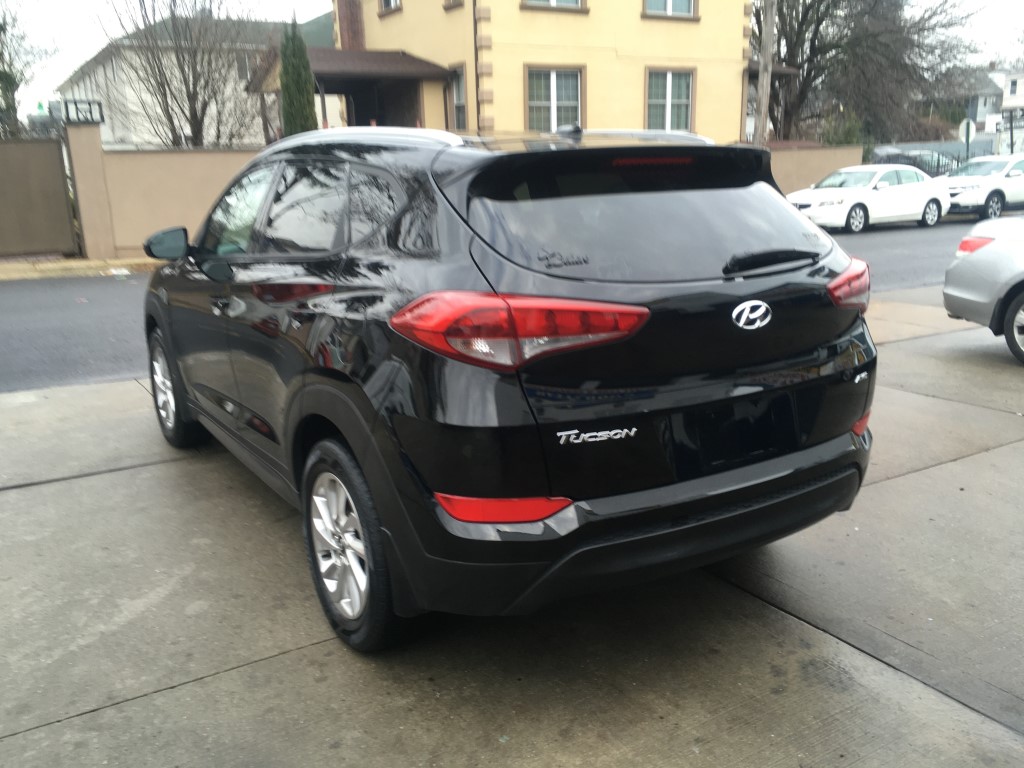 Used - Hyundai Tucson SE AWD SUV for sale in Staten Island NY